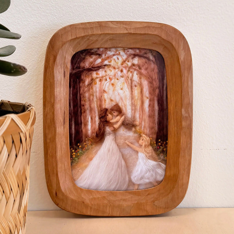Wooden Frame (round shape)